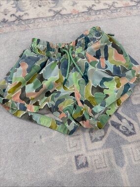 Athleta Girls Multicolor Camo Print Athletic Shorts - Green/Pink/Tan